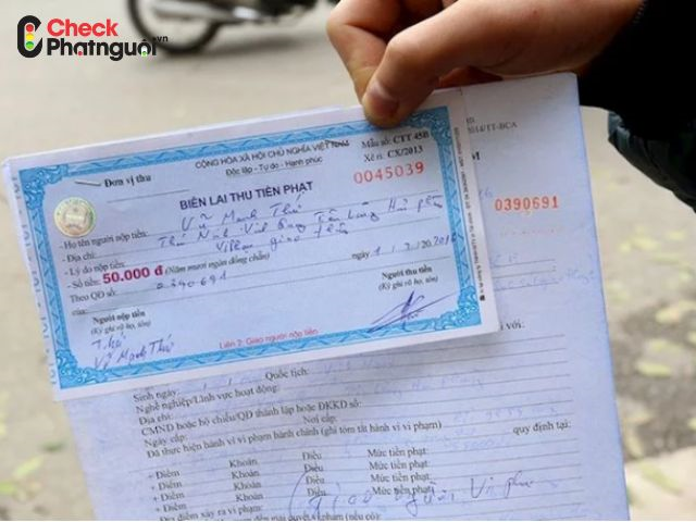 Tra phạt nguội xe máy tại Vĩnh Phúc