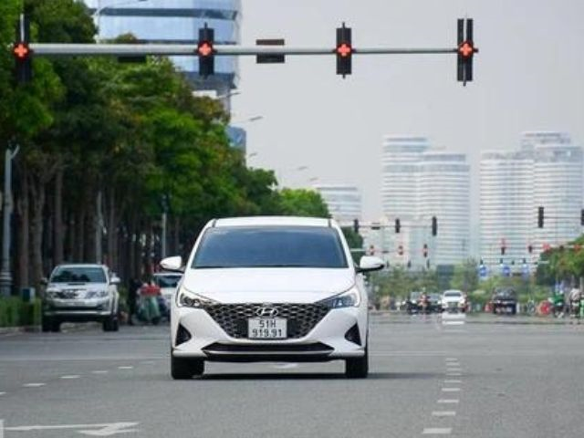 Tra phạt nguội ô tô tại Yên Bái