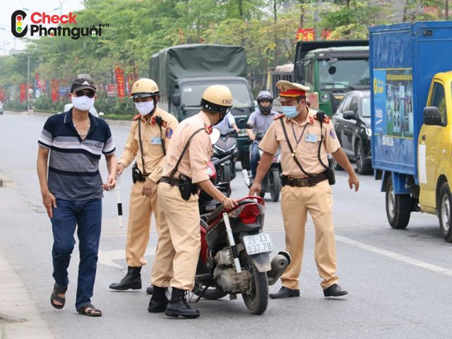 Tra phạt nguội xe máy tại thành phố Hồ Chí Minh 